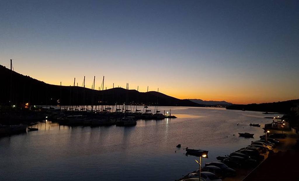 Apartments Olea Marina Dış mekan fotoğraf