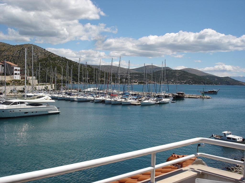 Apartments Olea Marina Dış mekan fotoğraf