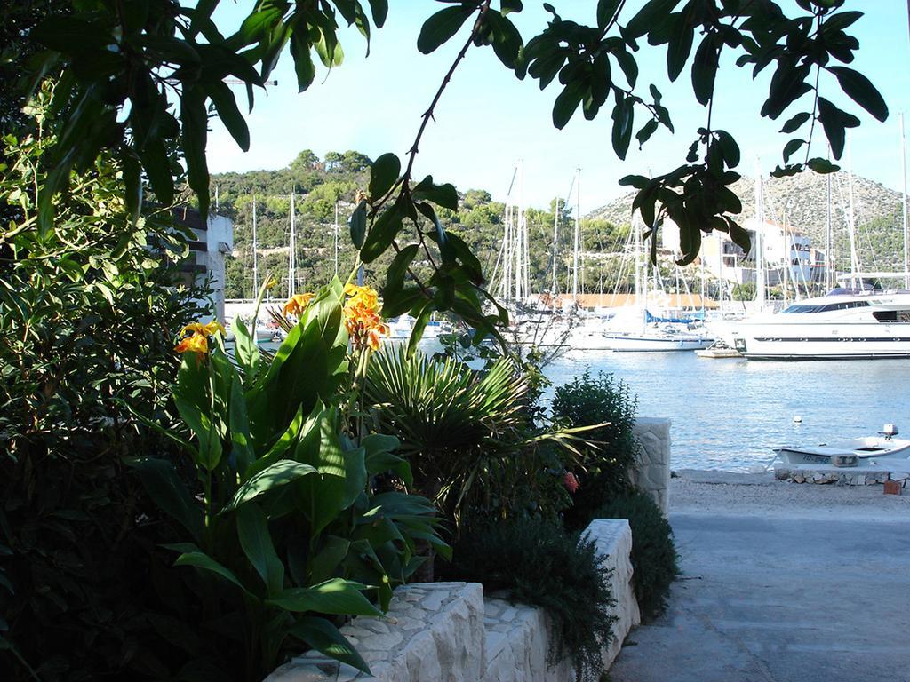 Apartments Olea Marina Dış mekan fotoğraf