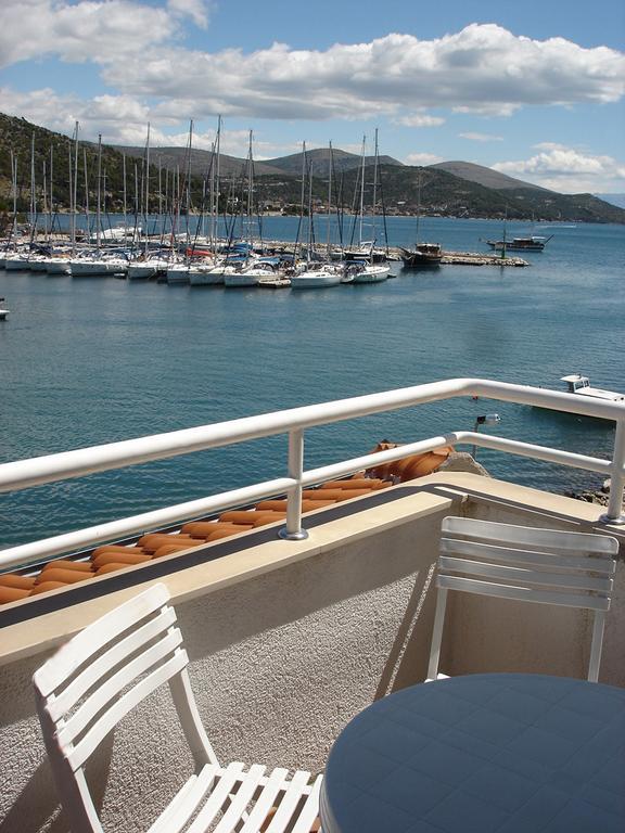 Apartments Olea Marina Dış mekan fotoğraf